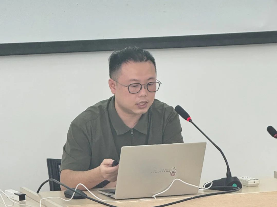 91b7b579538085cfd2fbf337d586c1ee.jpg 91b7b579538085cfd2fbf337d586c1ee.jpg